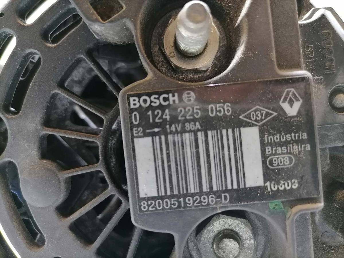 Renault Twingo 2 original Lichtmaschine Generator 1,2 56KW Bj.2009